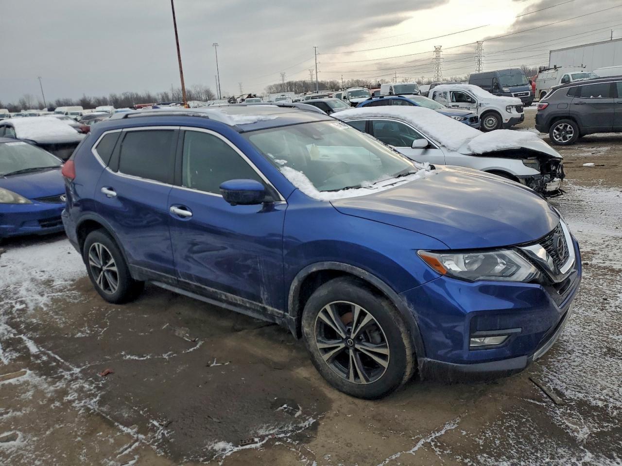 2020 NISSAN ROGUE S photo 7