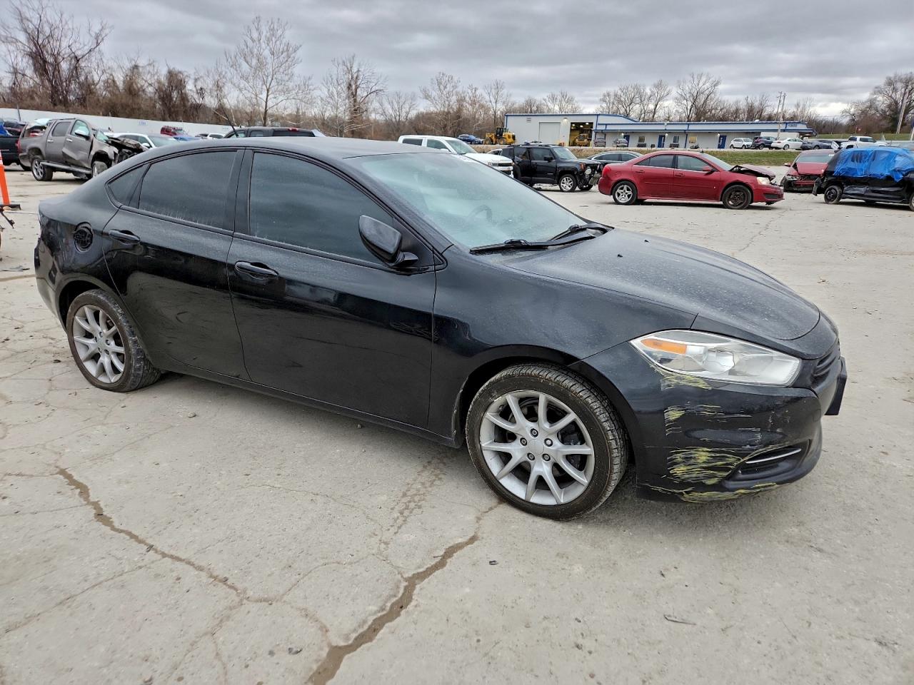 2013 DODGE DART SXT photo 4