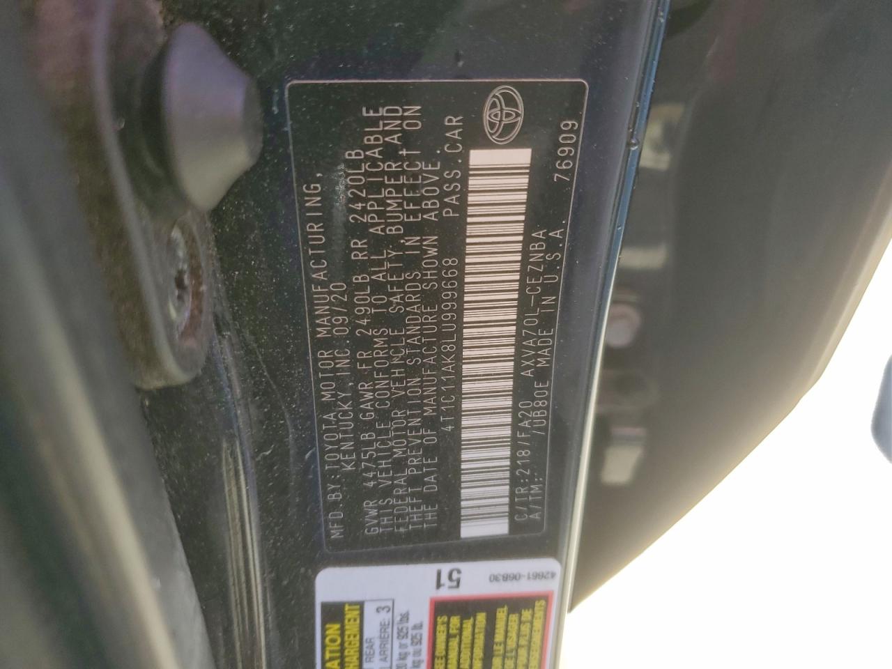 2020 TOYOTA CAMRY LE photo 12