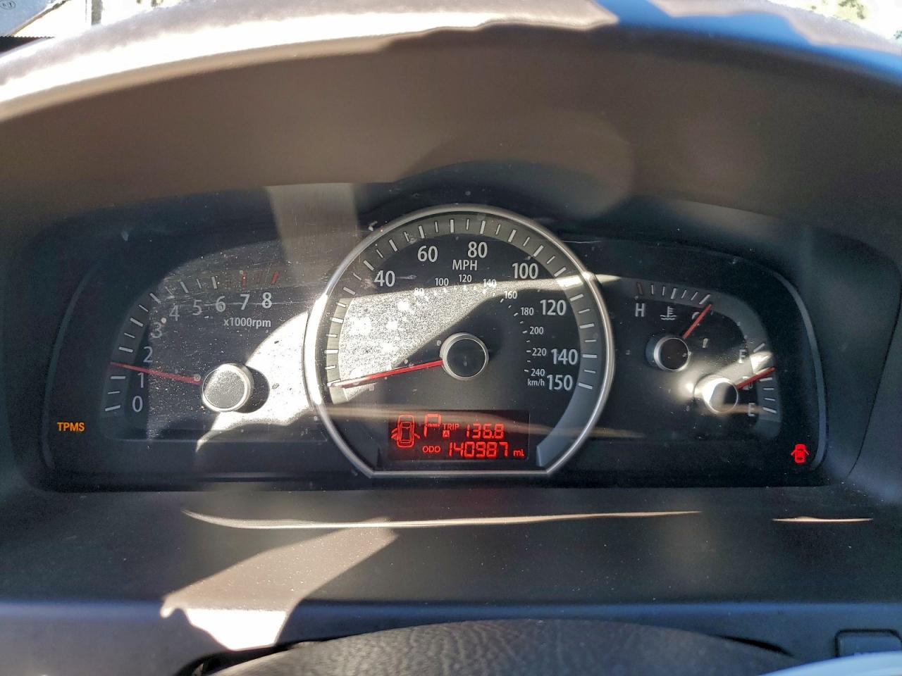 2009 KIA BORREGO LX photo 9