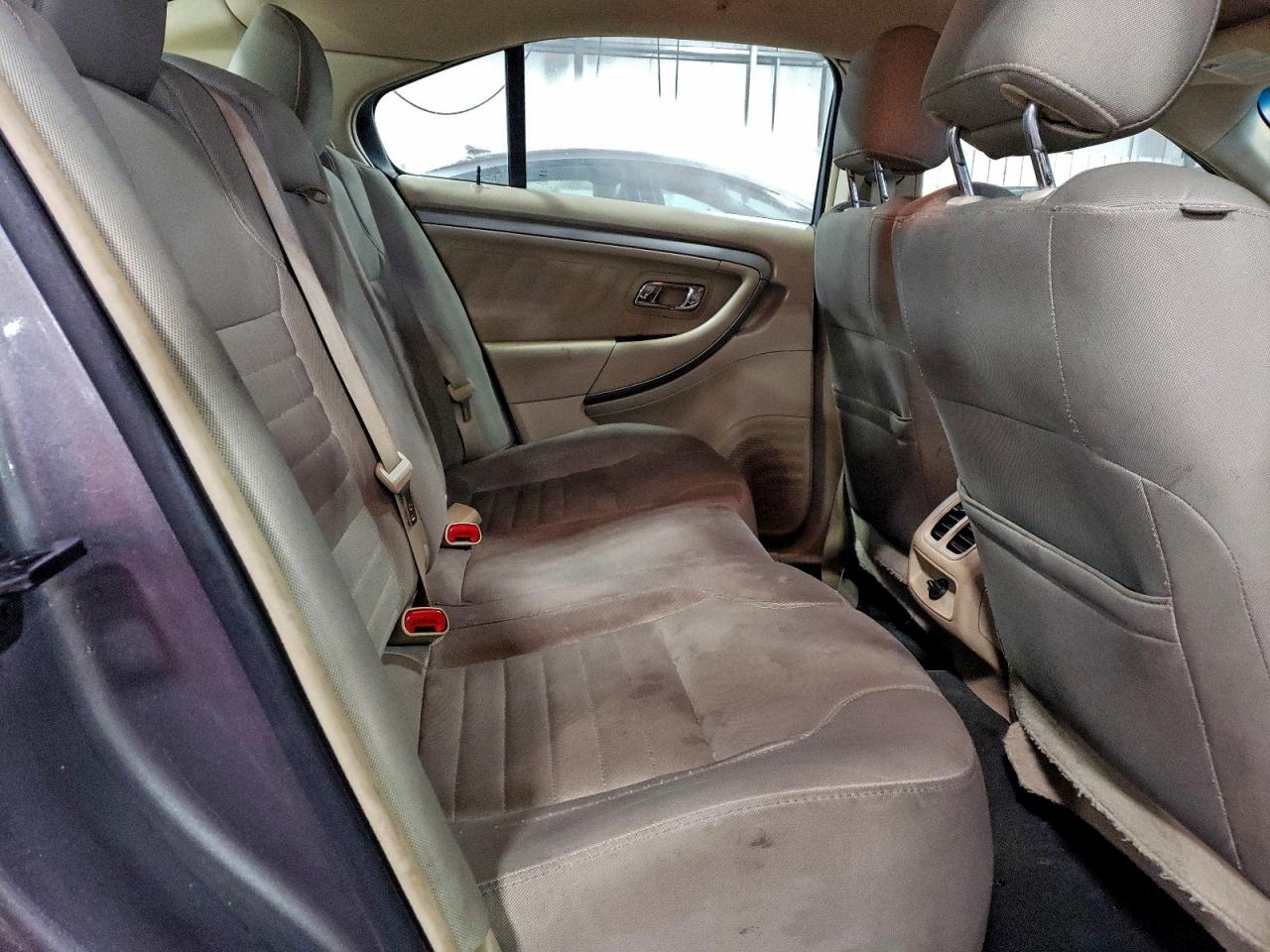 2014 FORD TAURUS SE photo 10