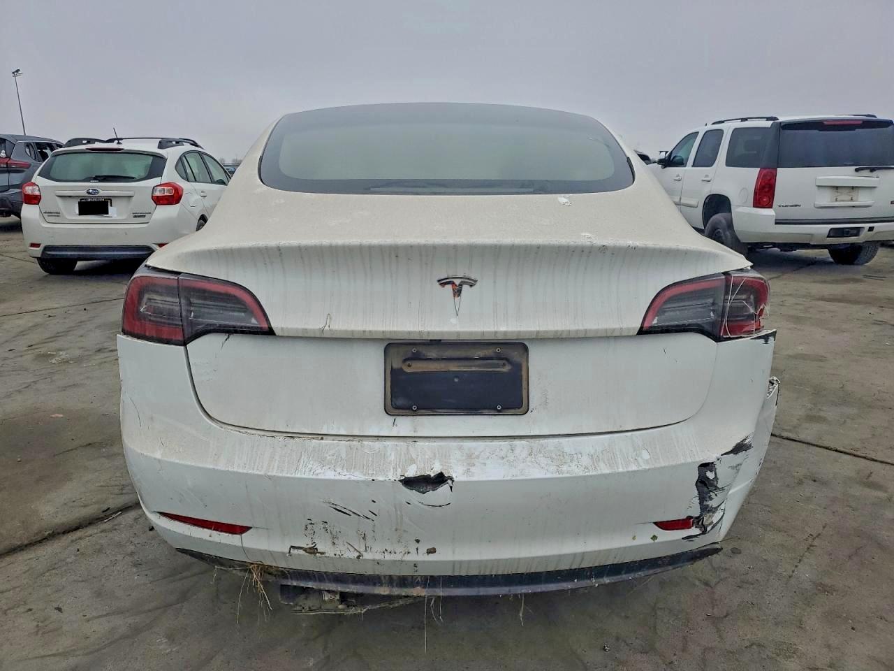 2023 TESLA MODEL 3 photo 6