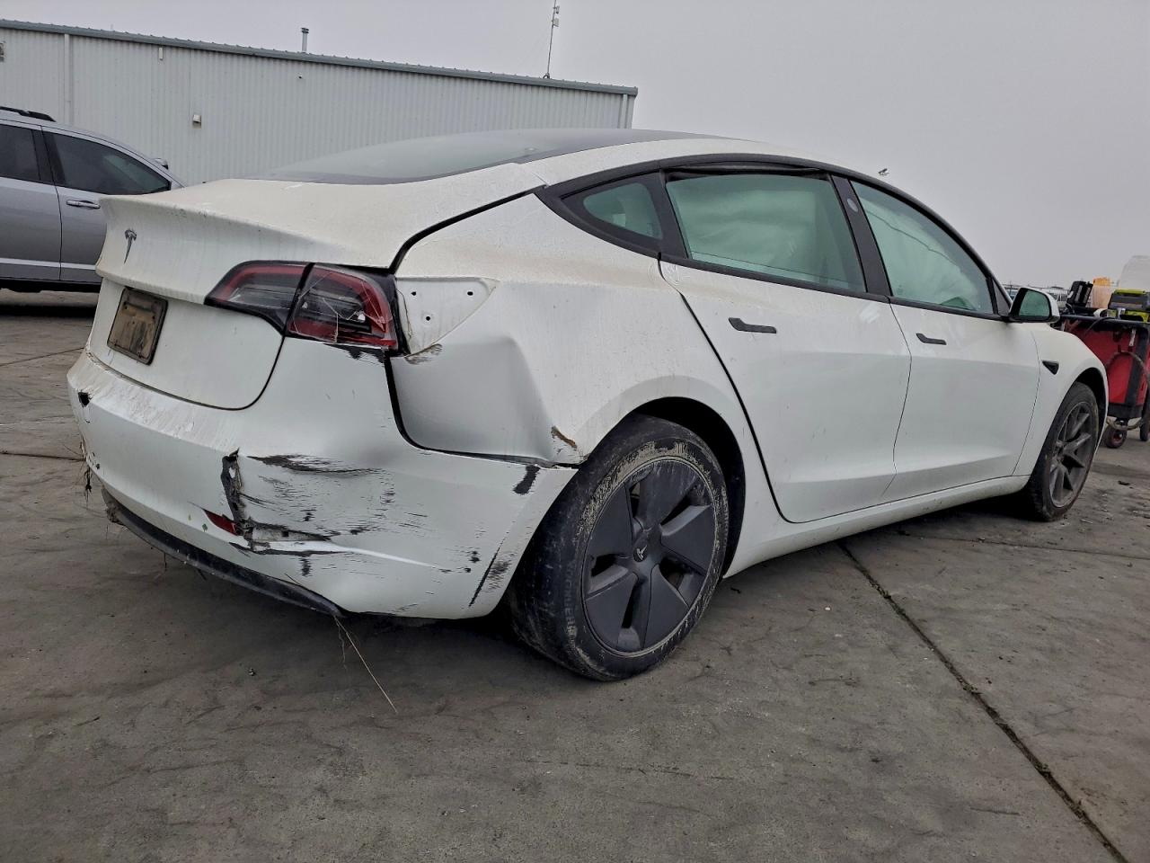 2023 TESLA MODEL 3 photo 3