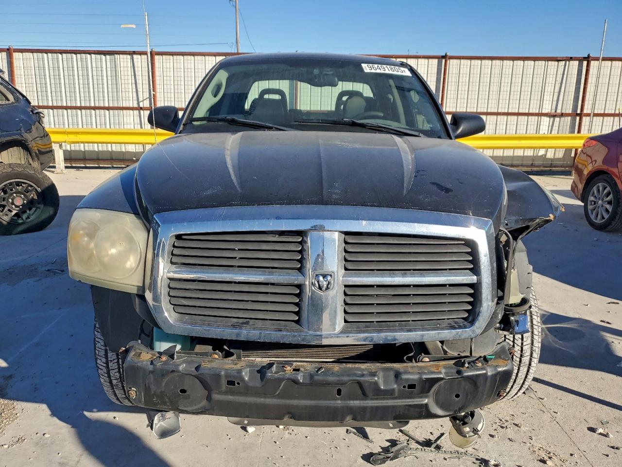 2005 DODGE DAKOTA QUAD LARAMIE photo 5