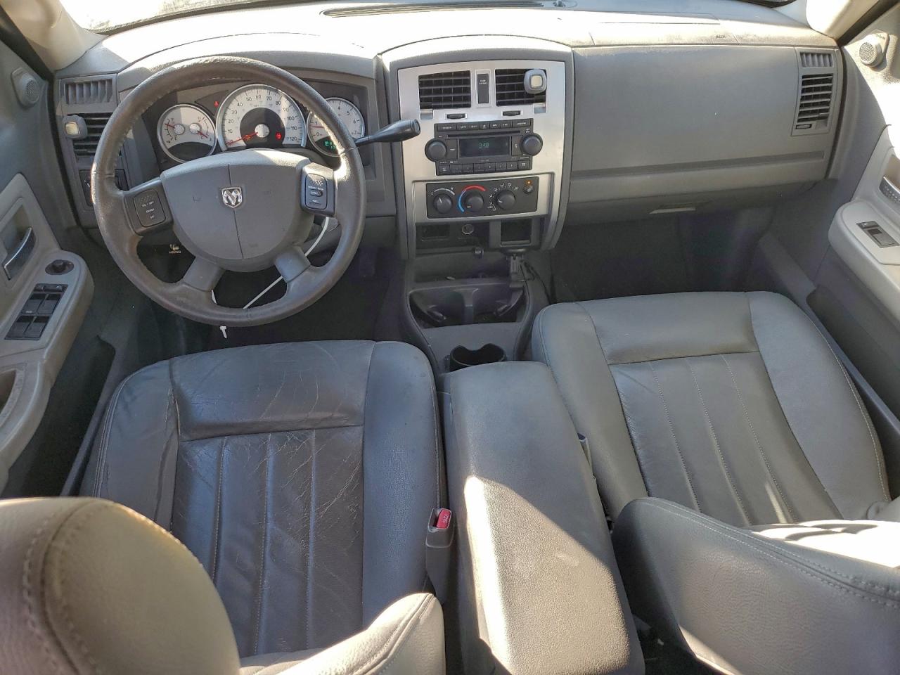 2005 DODGE DAKOTA QUAD LARAMIE photo 8