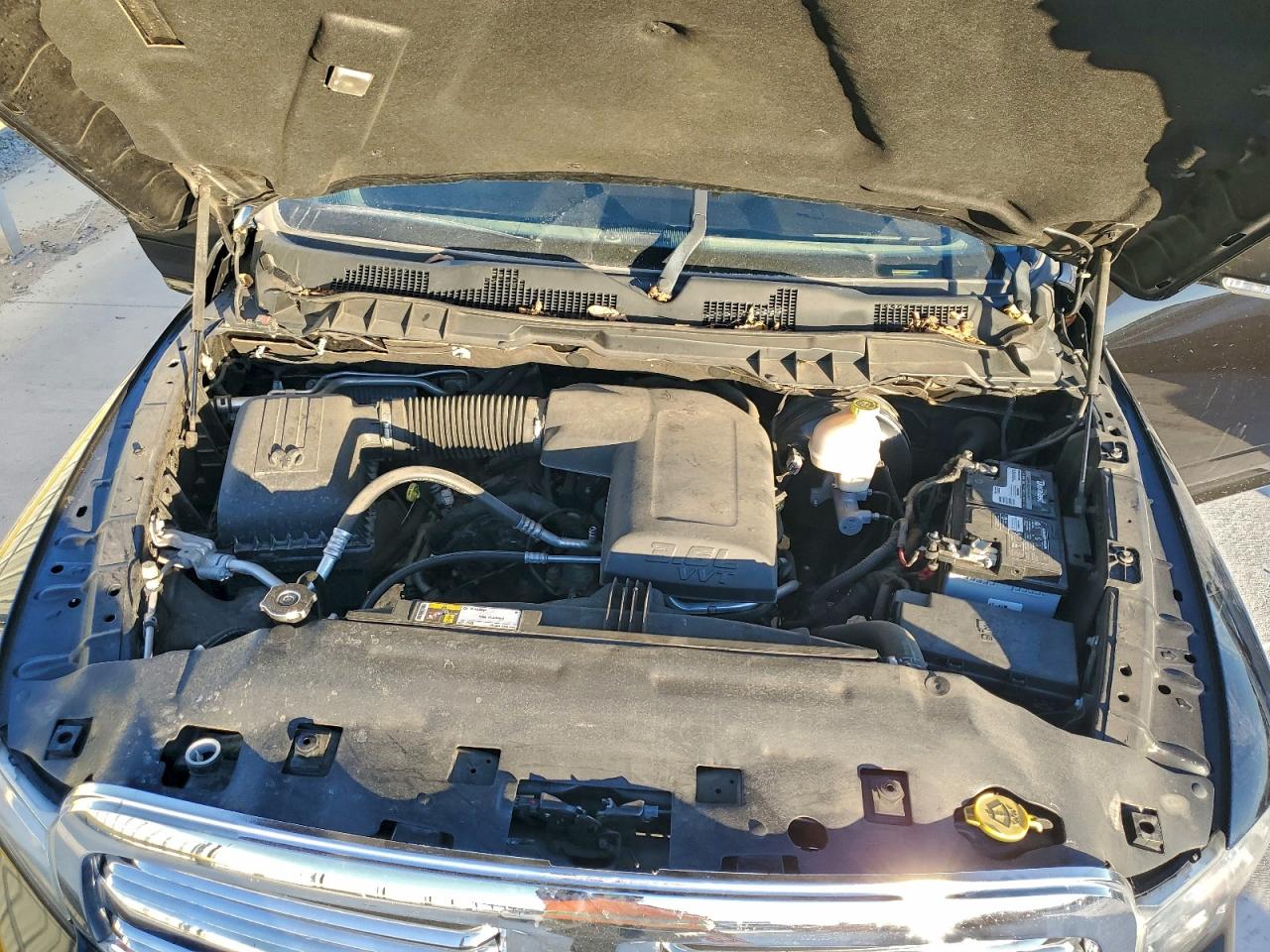 2016 RAM 1500 SLT photo 11