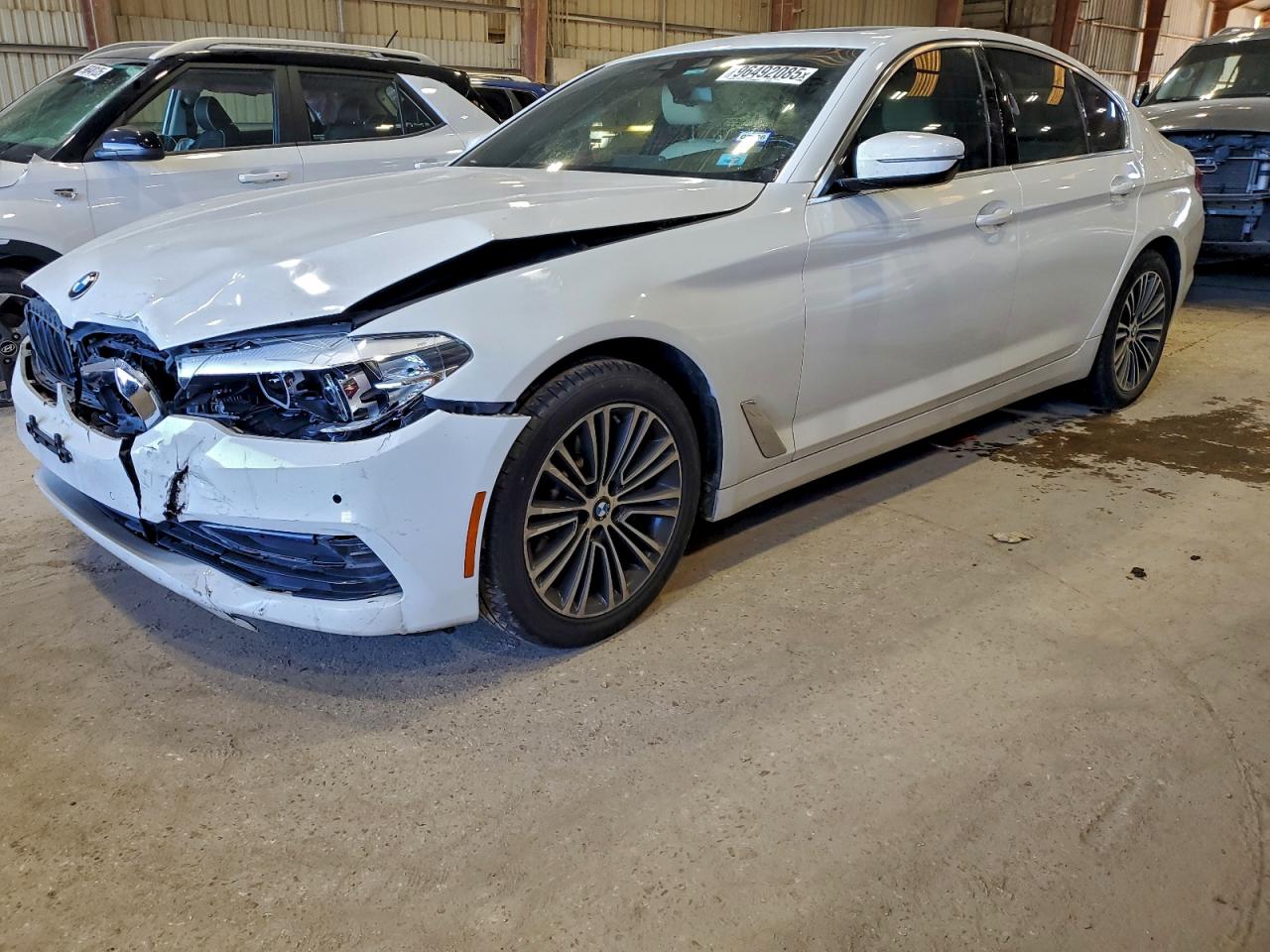 2019 BMW 530