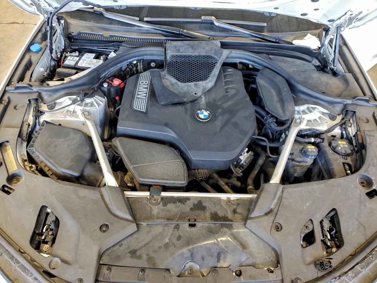 2019 BMW 530 XI photo 21