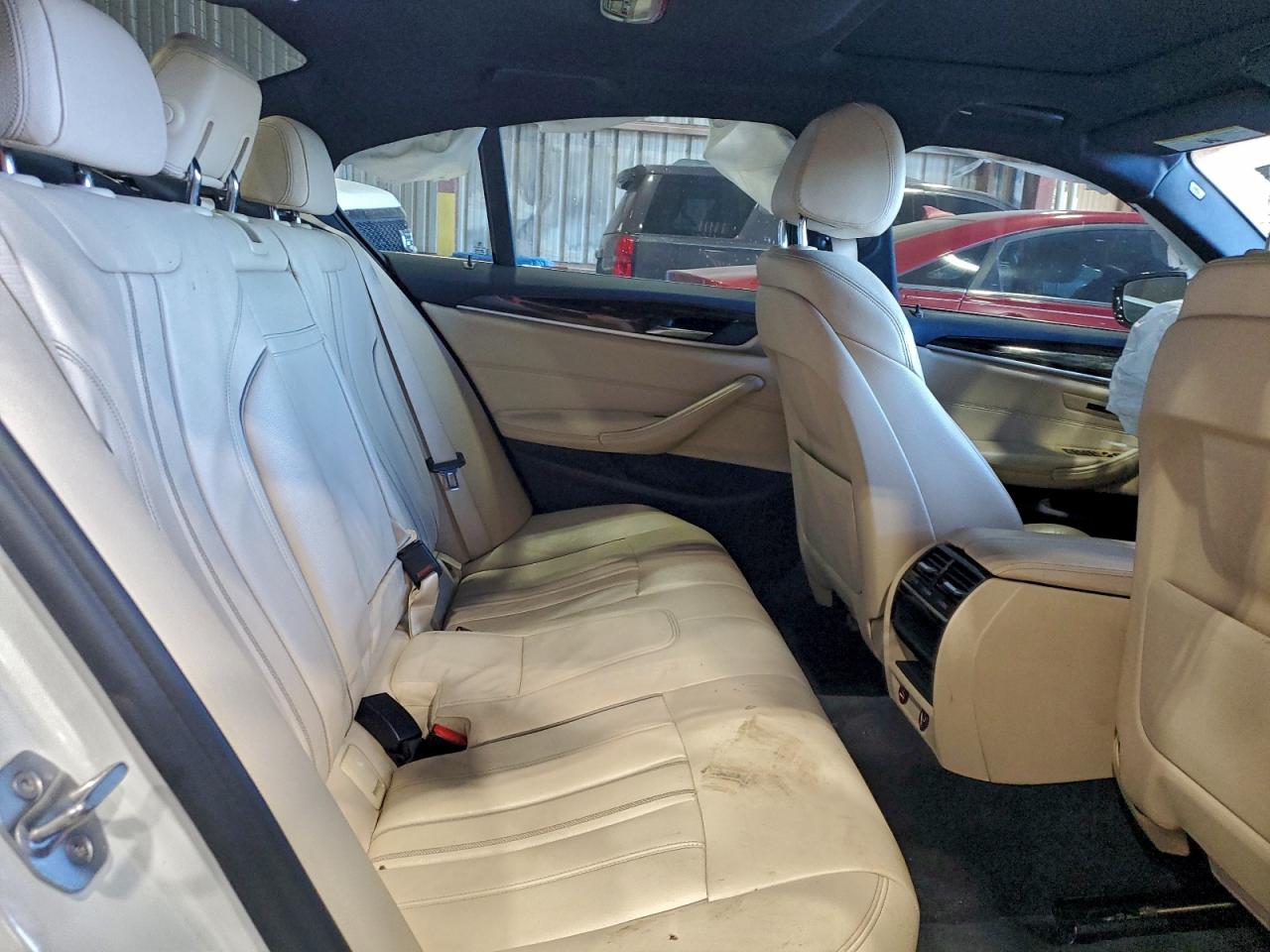 2019 BMW 530 XI photo 19