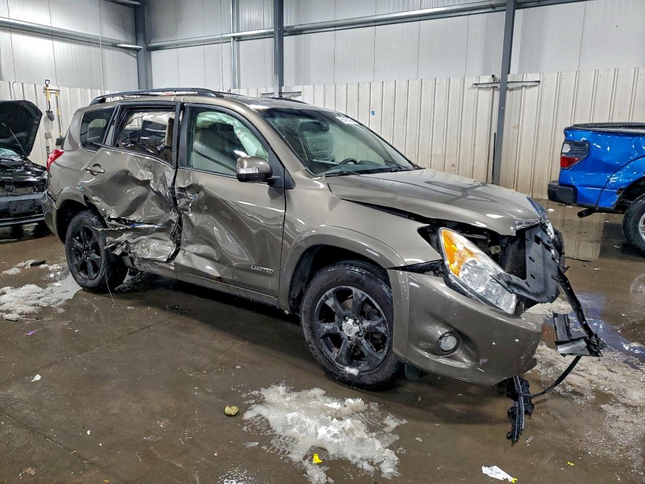 2009 TOYOTA RAV4 LIMITED photo 4