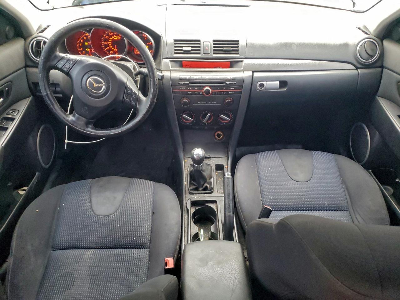 2005 MAZDA 3 HATCHBACK photo 8