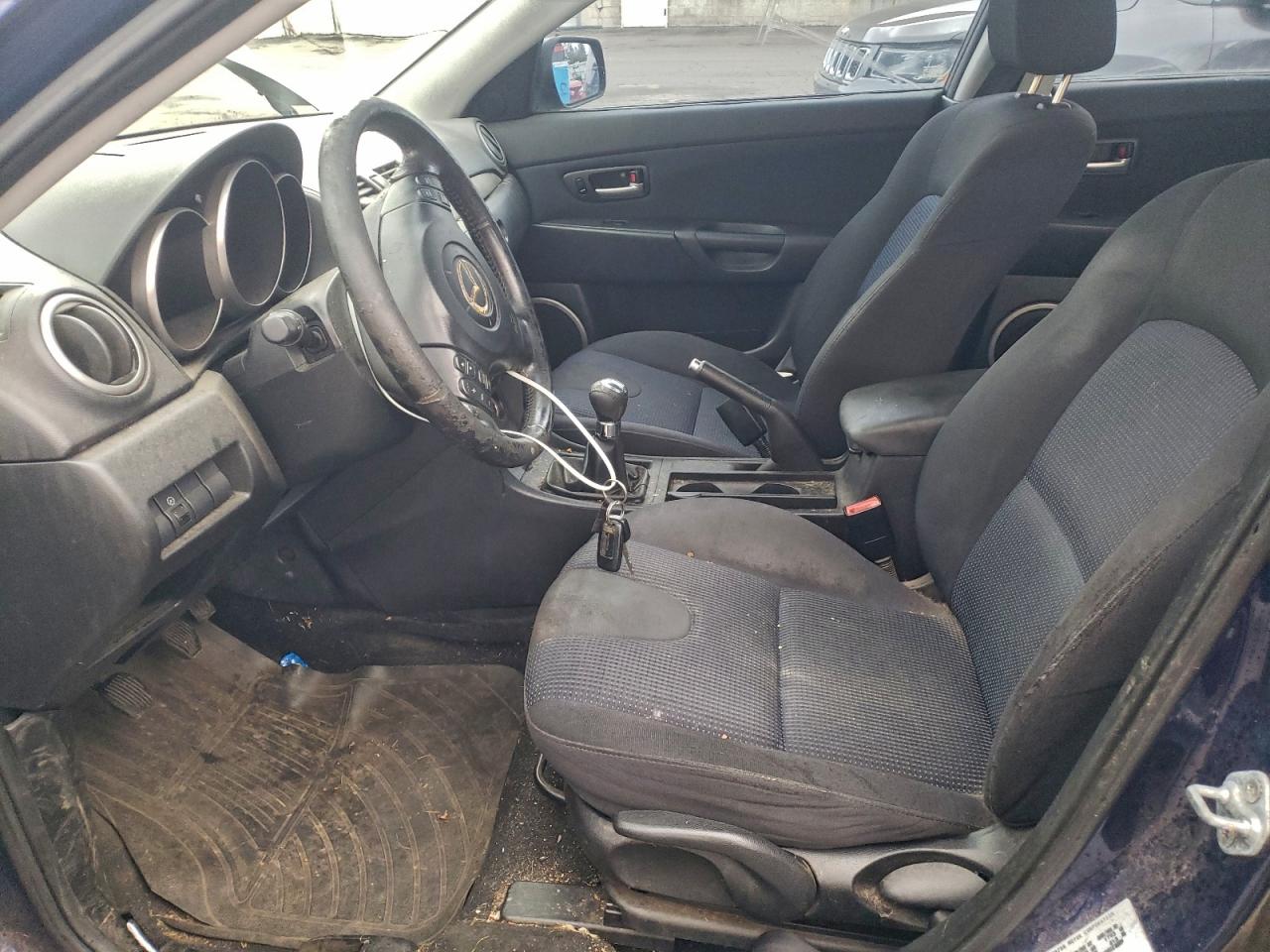 2005 MAZDA 3 HATCHBACK photo 7