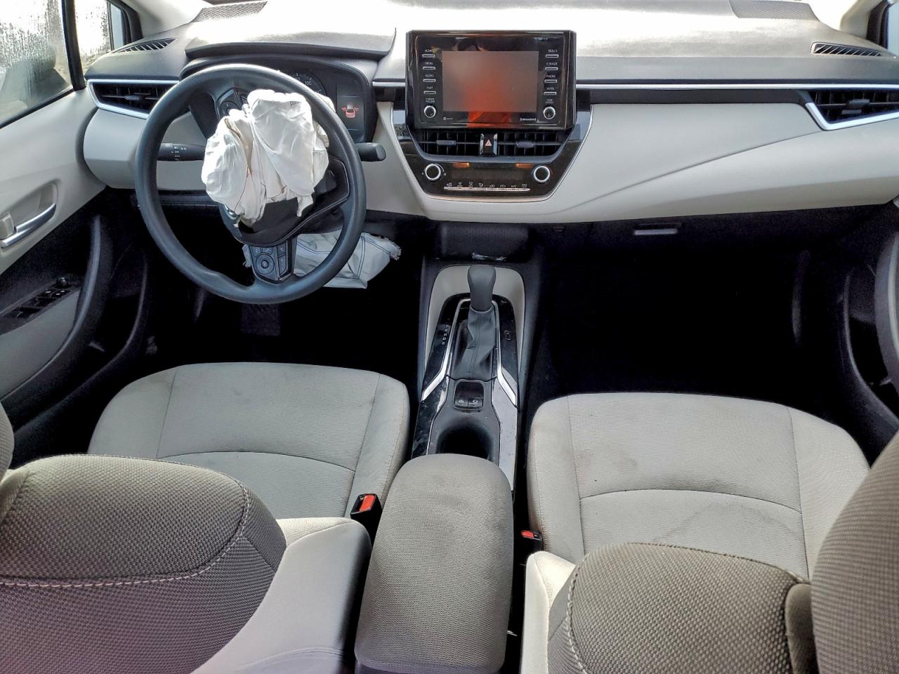 2021 TOYOTA COROLLA L photo 8