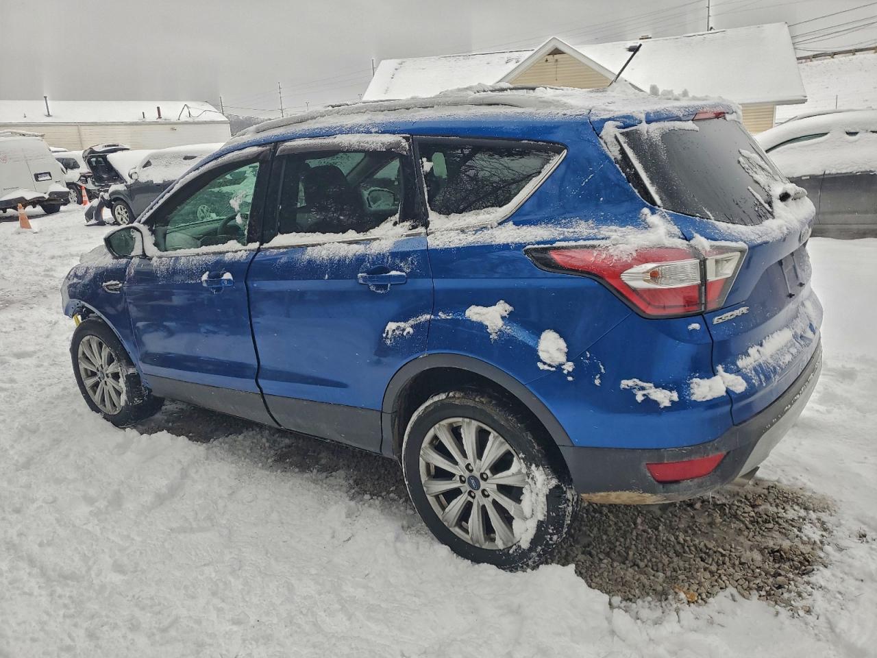 2017 FORD ESCAPE TITANIUM photo 2