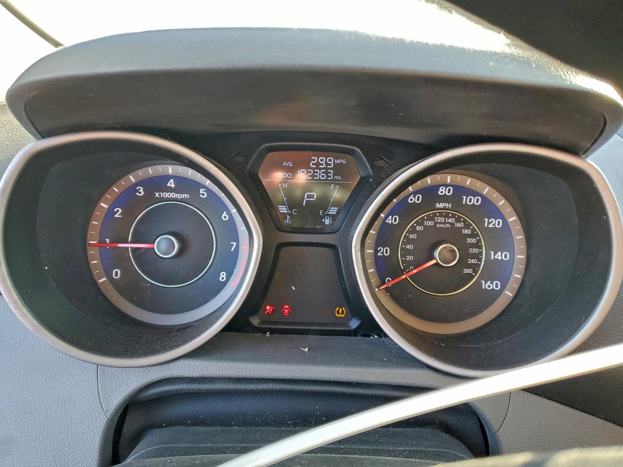 2013 HYUNDAI ELANTRA GLS photo 9