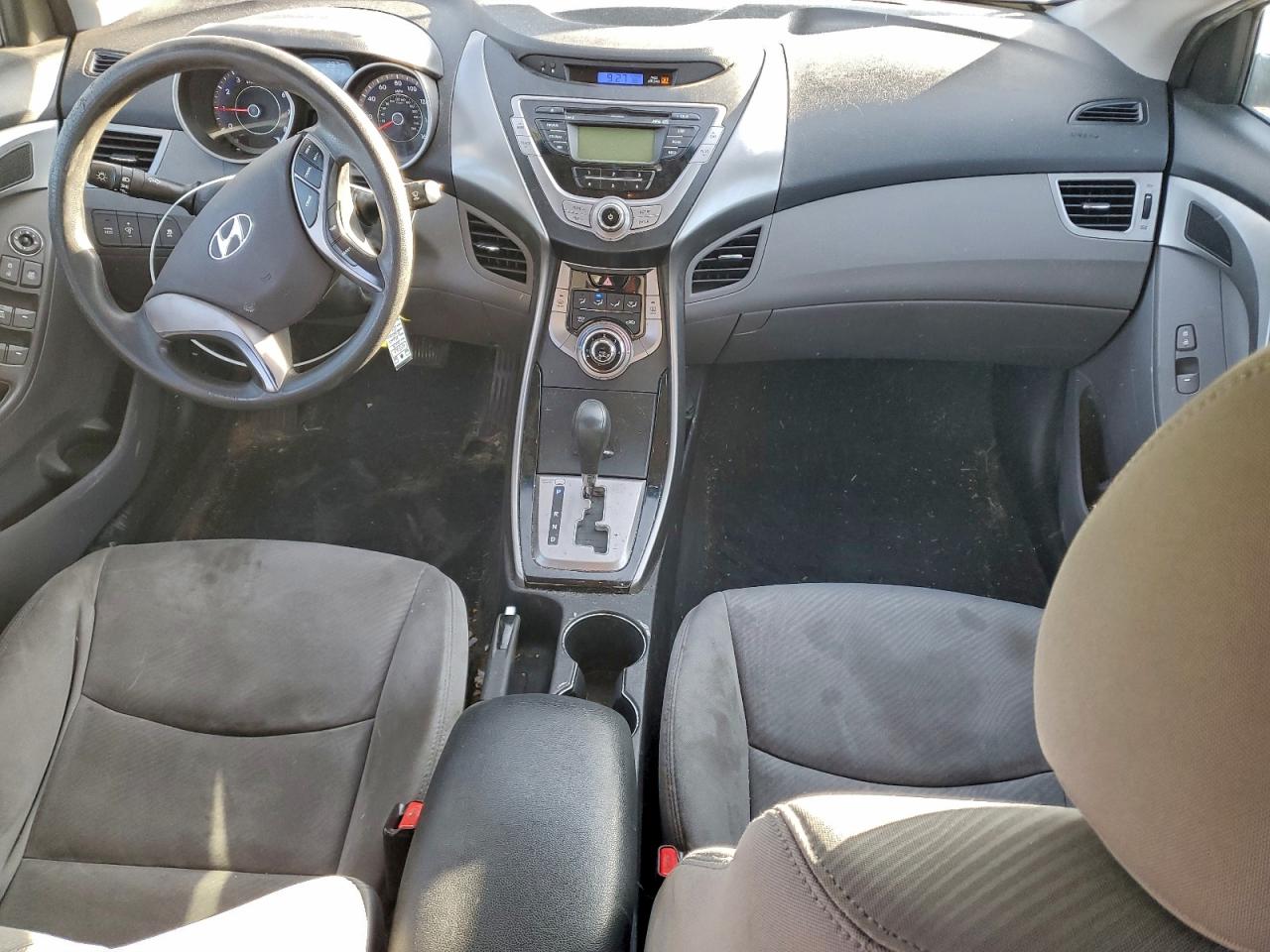 2013 HYUNDAI ELANTRA GLS photo 8
