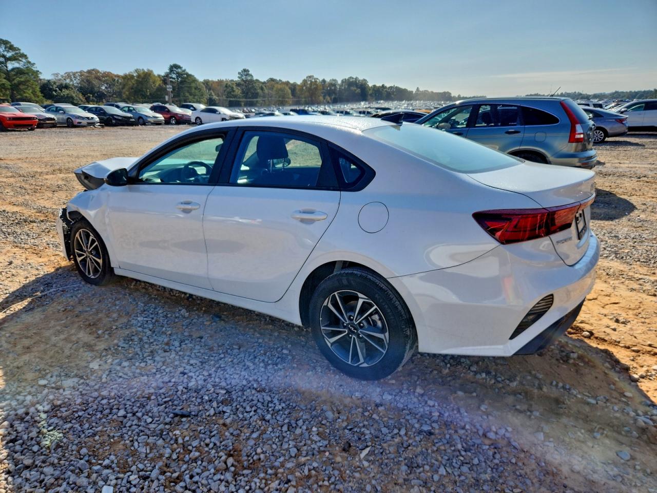 2024 KIA FORTE LX photo 2