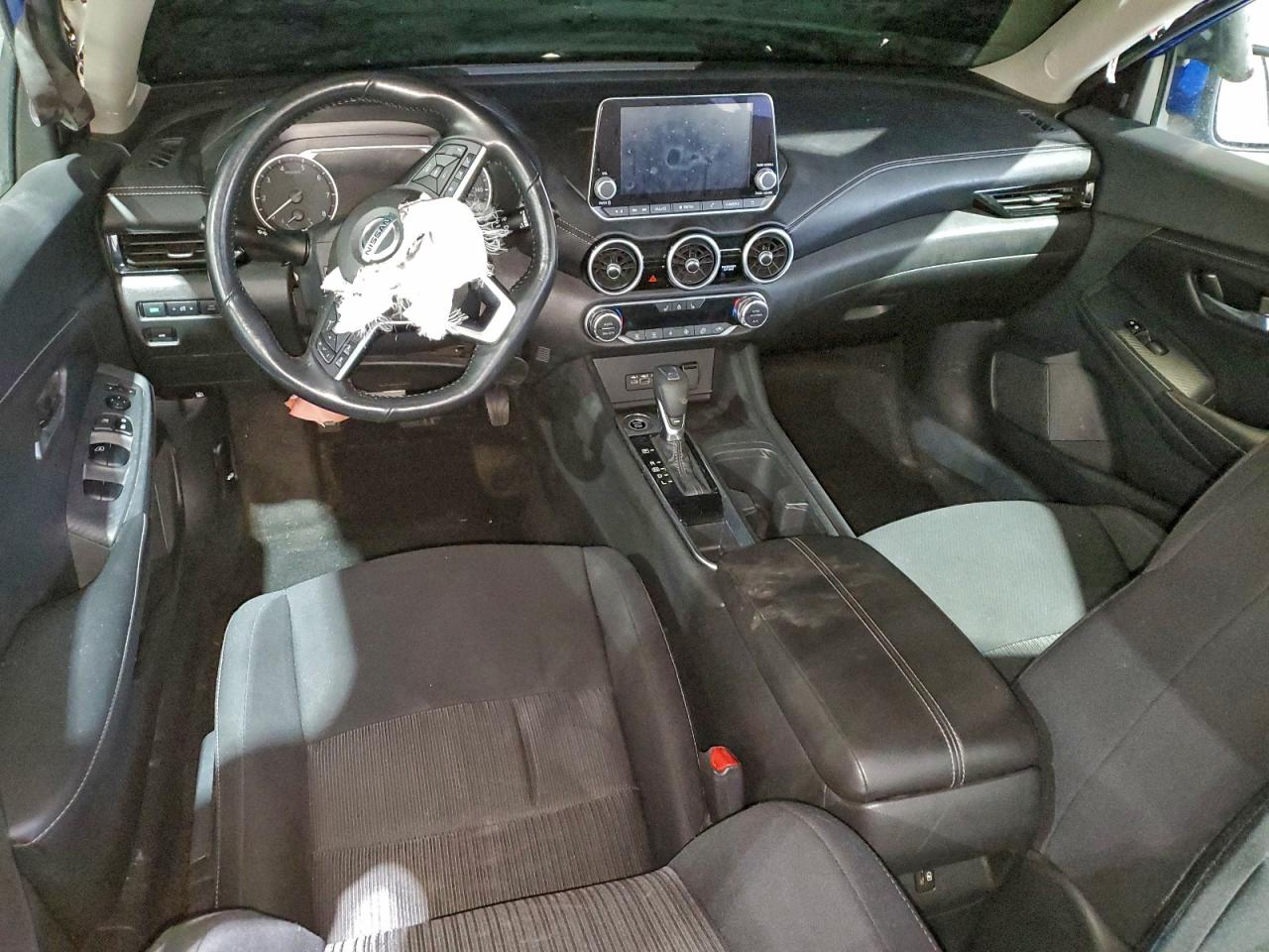 2022 NISSAN SENTRA SV photo 8