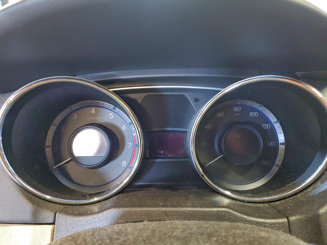 2014 HYUNDAI SONATA GLS photo 9