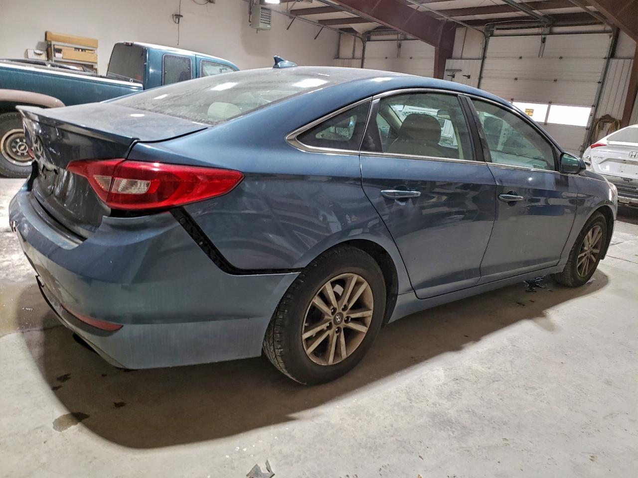 2015 HYUNDAI SONATA SE photo 5