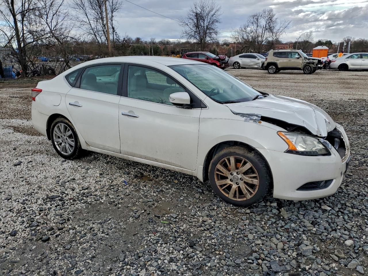 2013 NISSAN SENTRA S photo 4