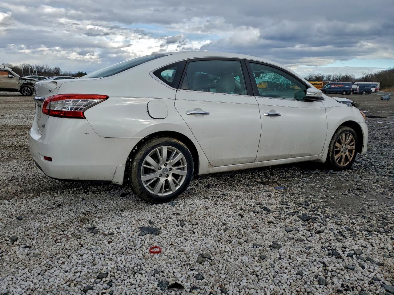 2013 NISSAN SENTRA S photo 3