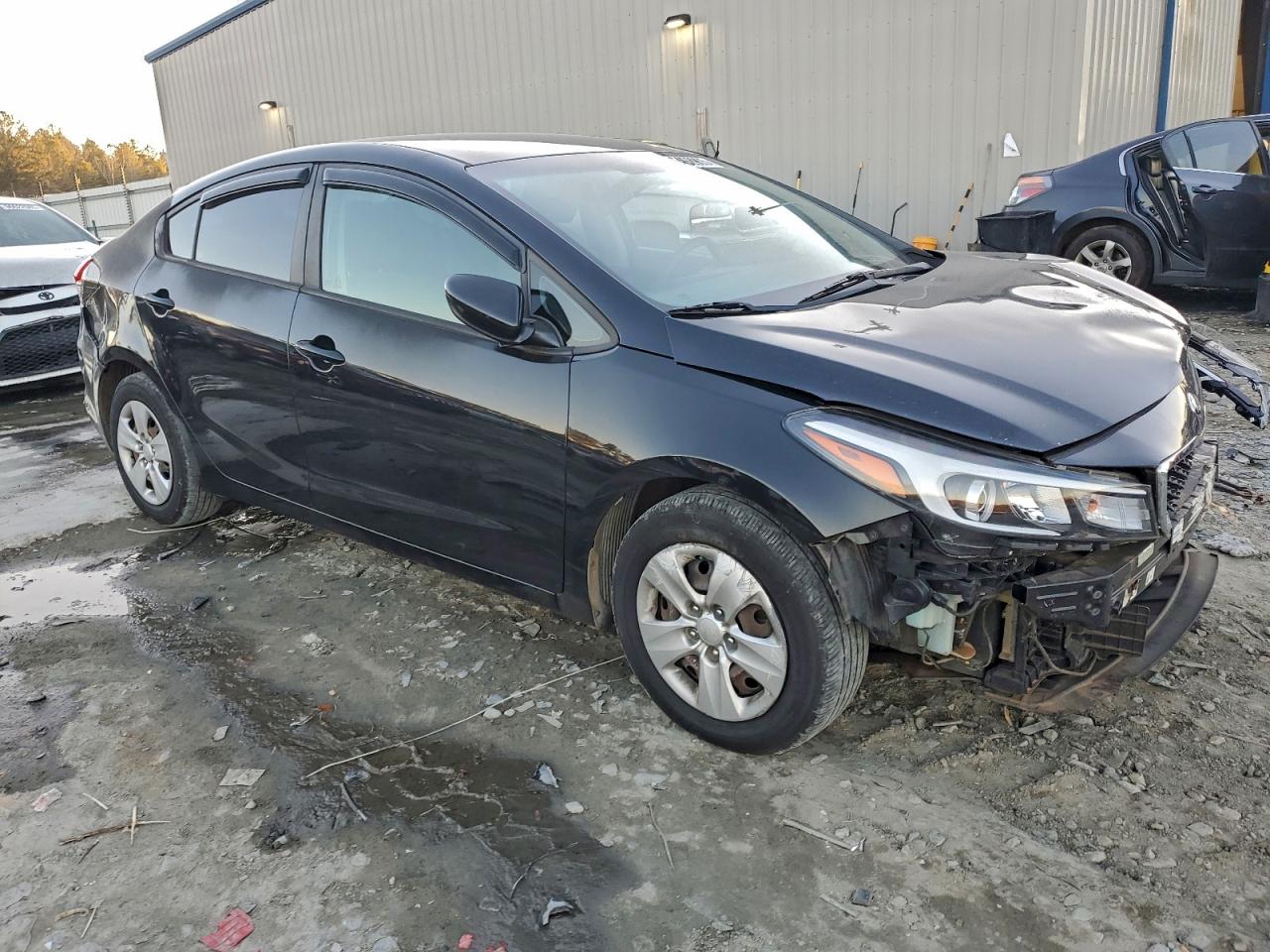 2017 KIA FORTE LX photo 7