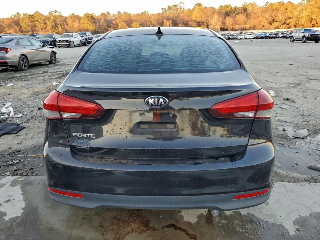 2017 KIA FORTE LX photo 11