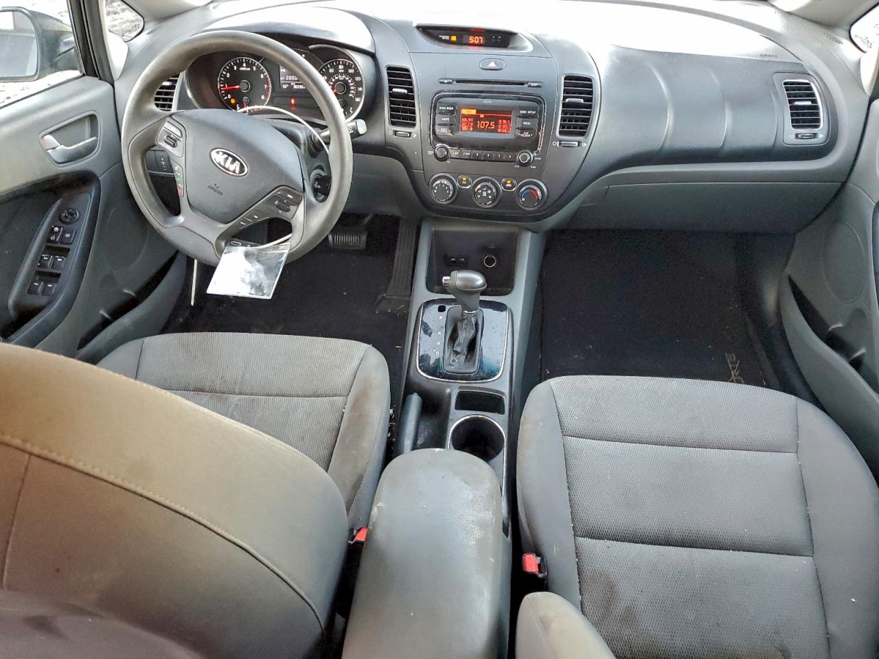 2017 KIA FORTE LX photo 15