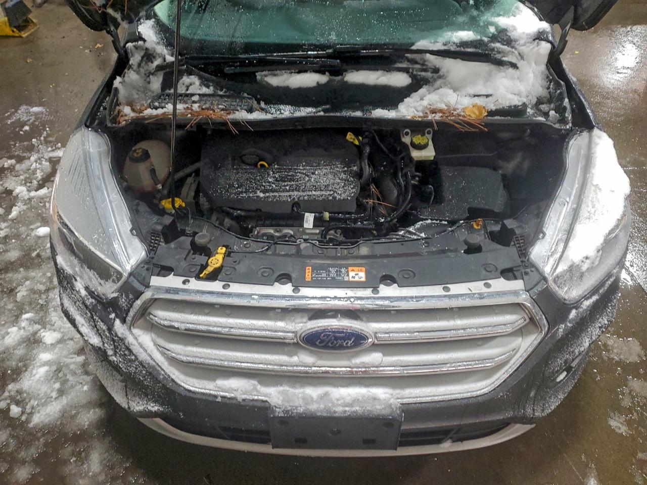 2018 FORD ESCAPE SE photo 12