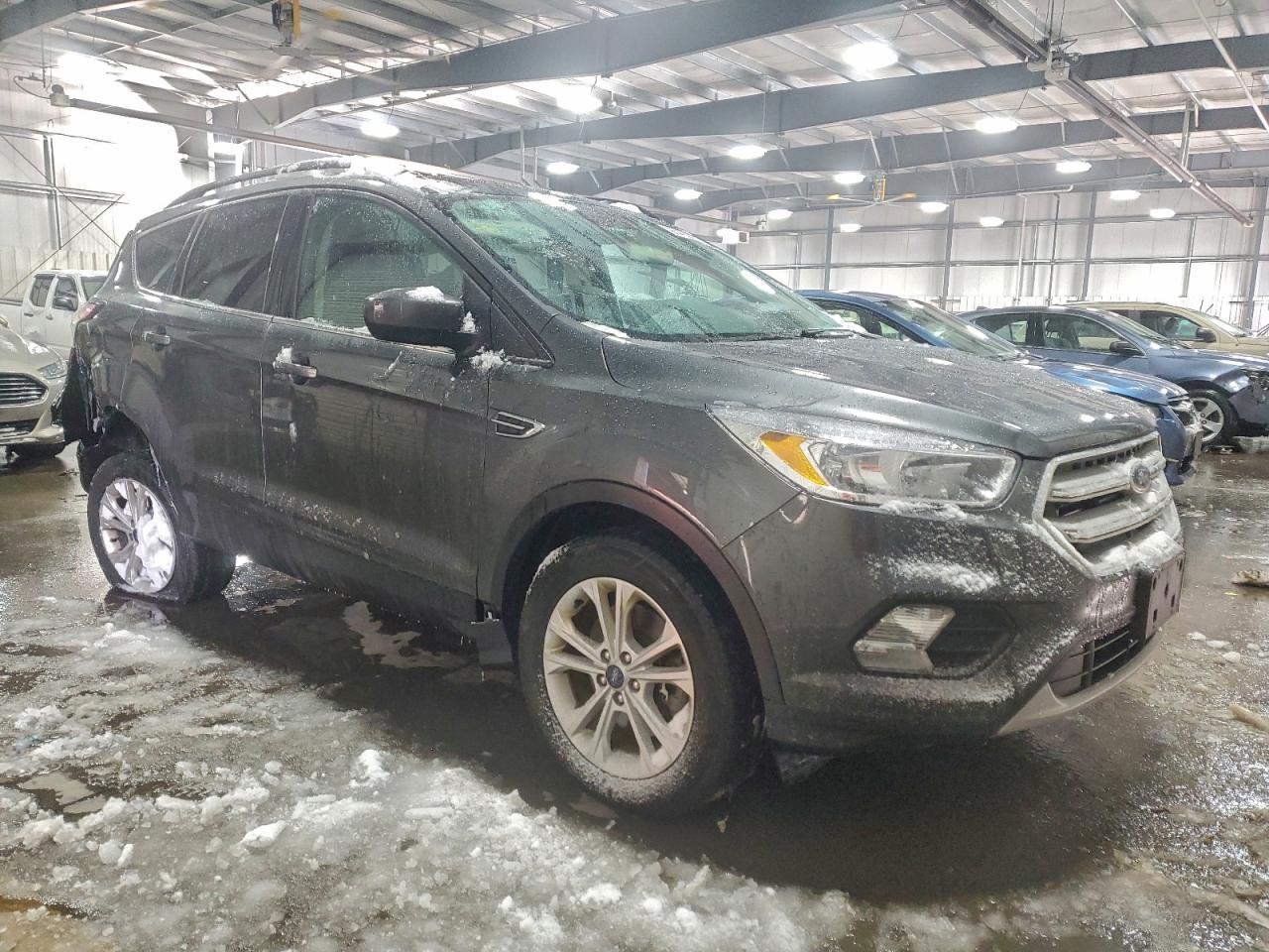 2018 FORD ESCAPE SE photo 4
