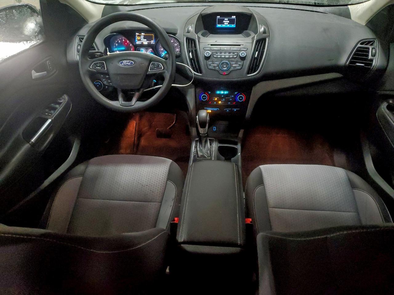 2018 FORD ESCAPE SE photo 8