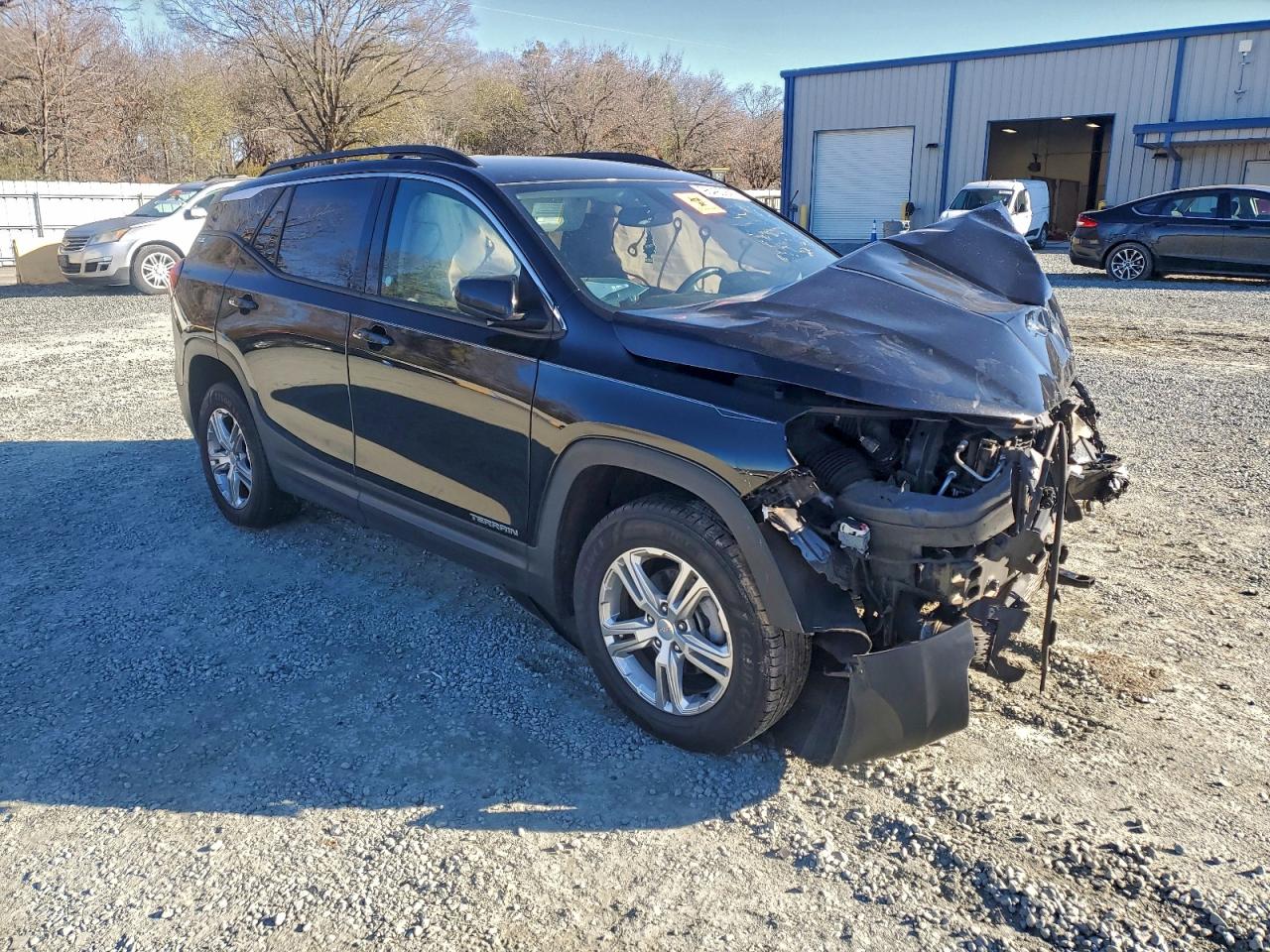 2018 GMC TERRAIN SLE photo 4