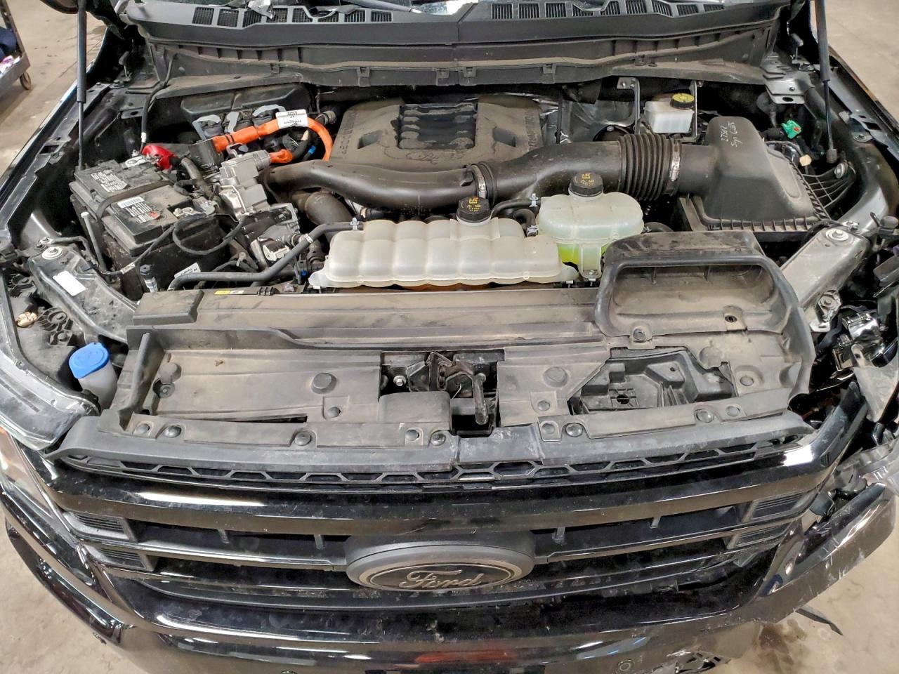 2023 FORD F150 SUPERCREW photo 11