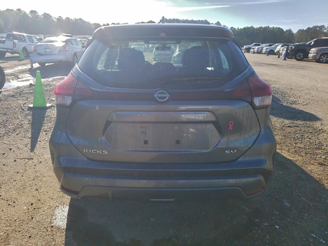 2023 NISSAN KICKS SV photo 6
