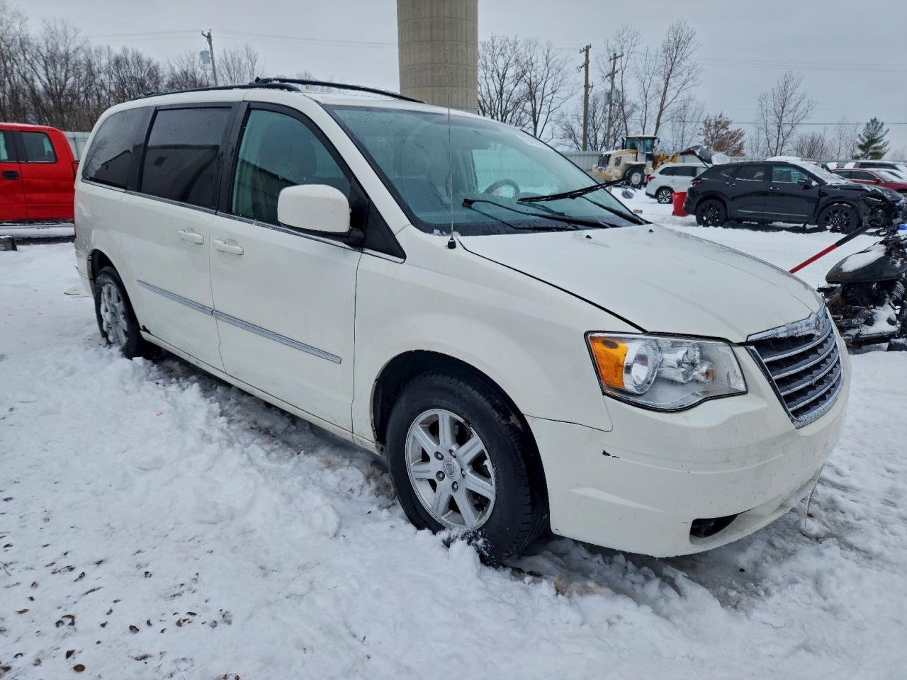 2010 CHRYSLER TOWN & COUNTRY TOURING photo 7
