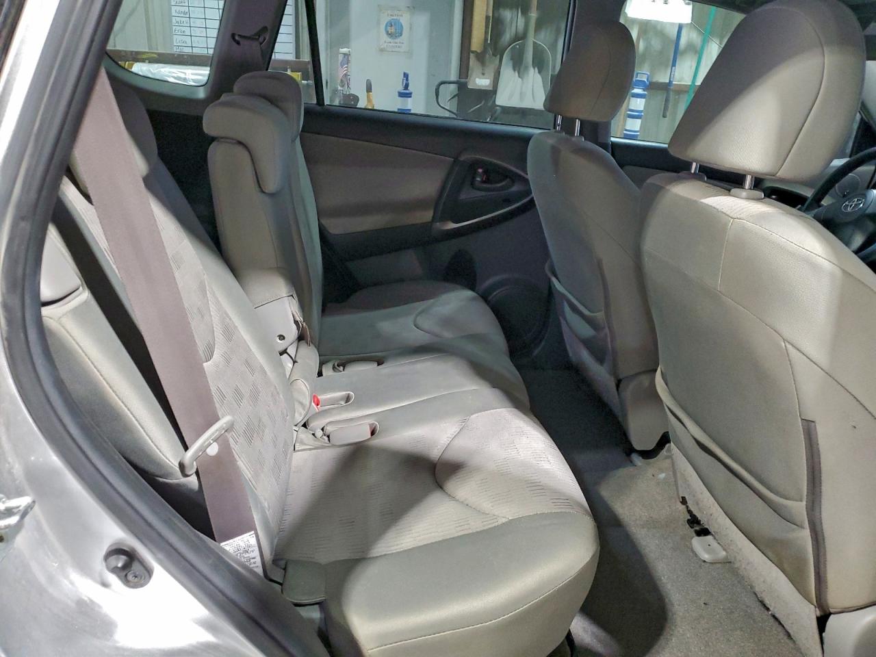 2009 TOYOTA RAV4 photo 11