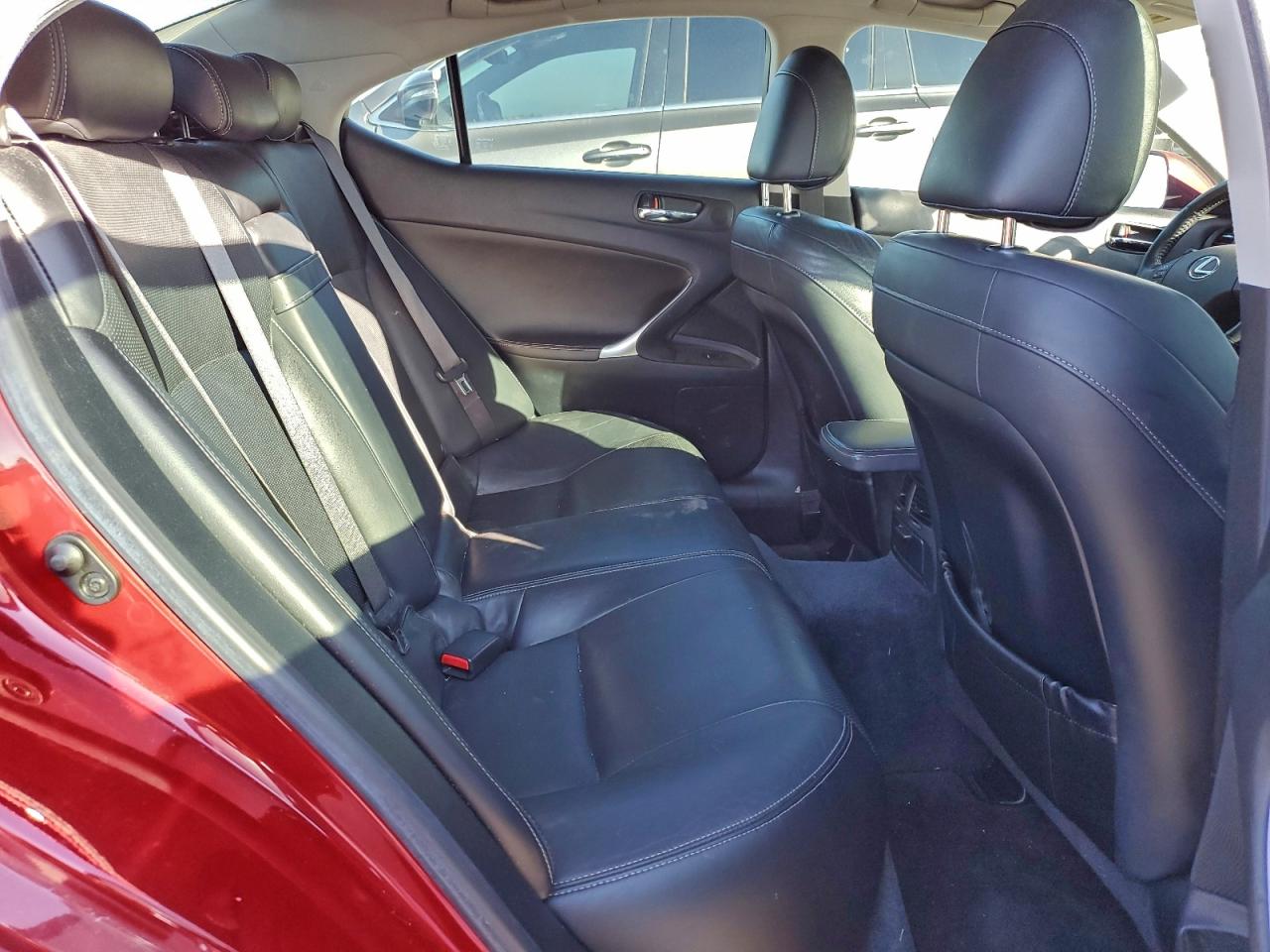 2009 LEXUS IS 250 photo 10