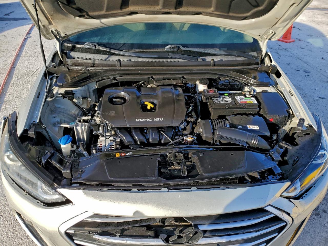 2017 HYUNDAI ELANTRA SE photo 11