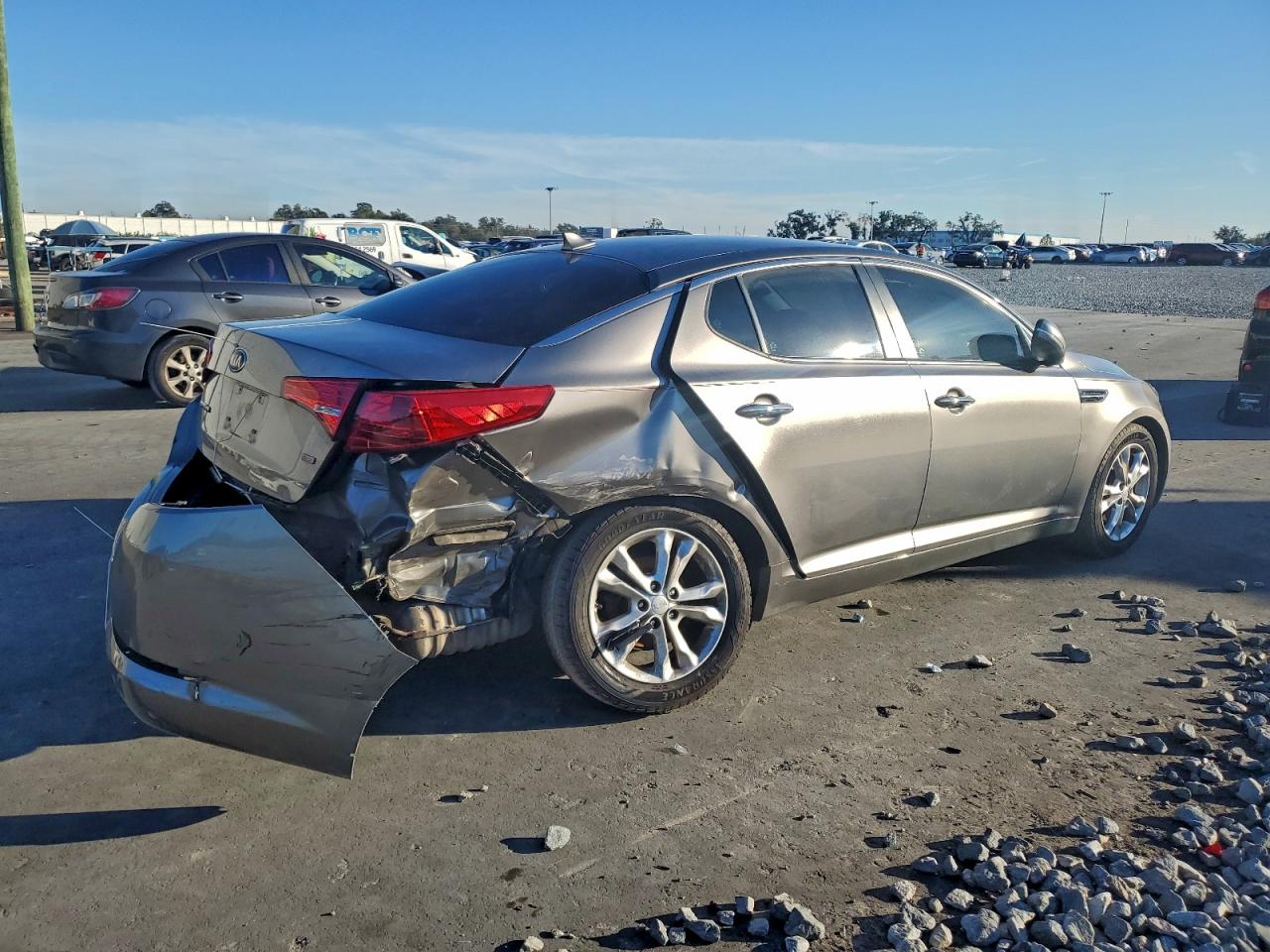 2013 KIA OPTIMA LX photo 3
