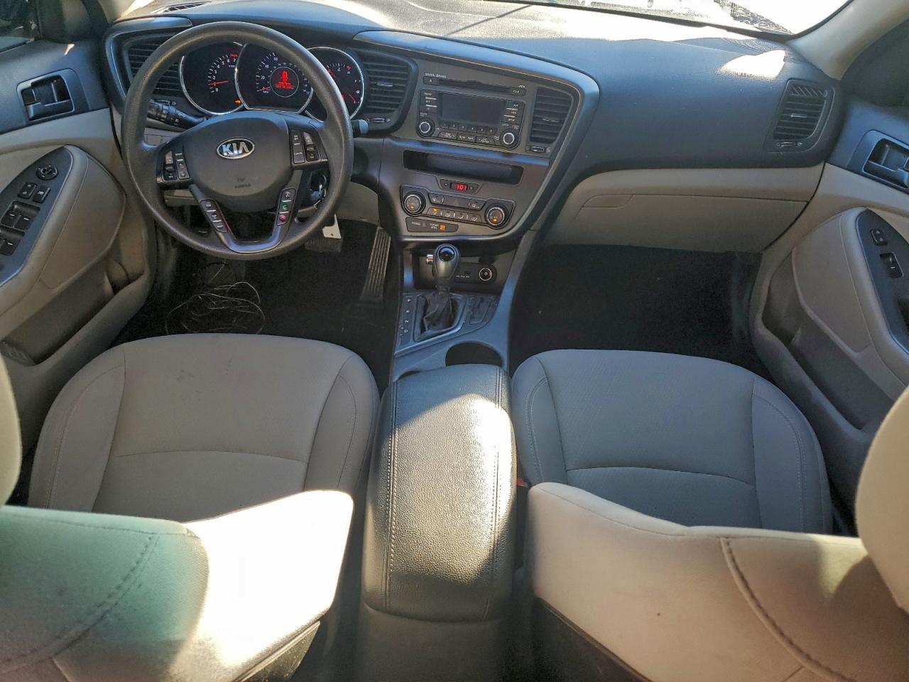 2013 KIA OPTIMA LX photo 8