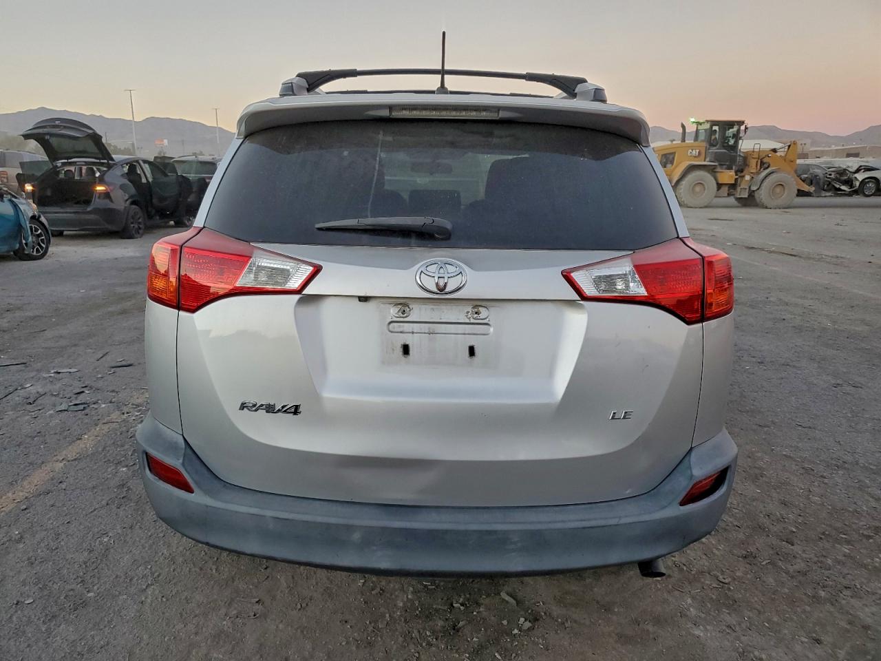 2015 TOYOTA RAV4 LE photo 6