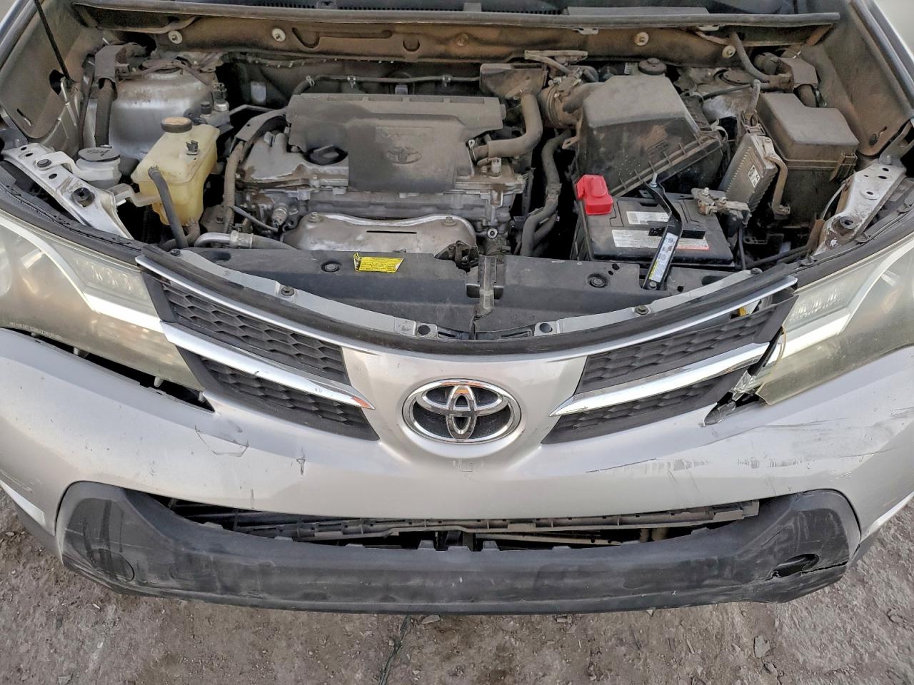 2015 TOYOTA RAV4 LE photo 12