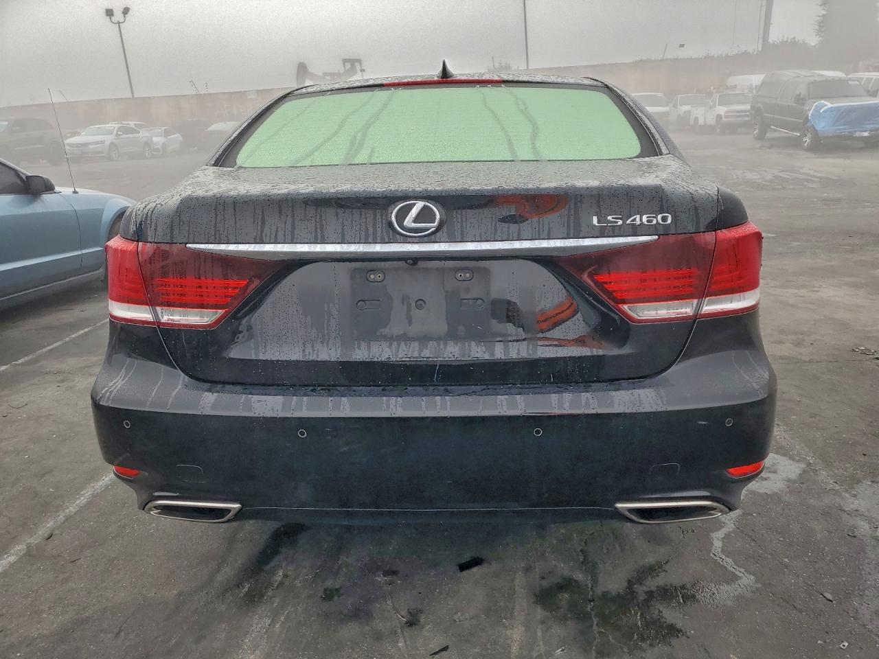 2016 LEXUS LS 460 photo 11