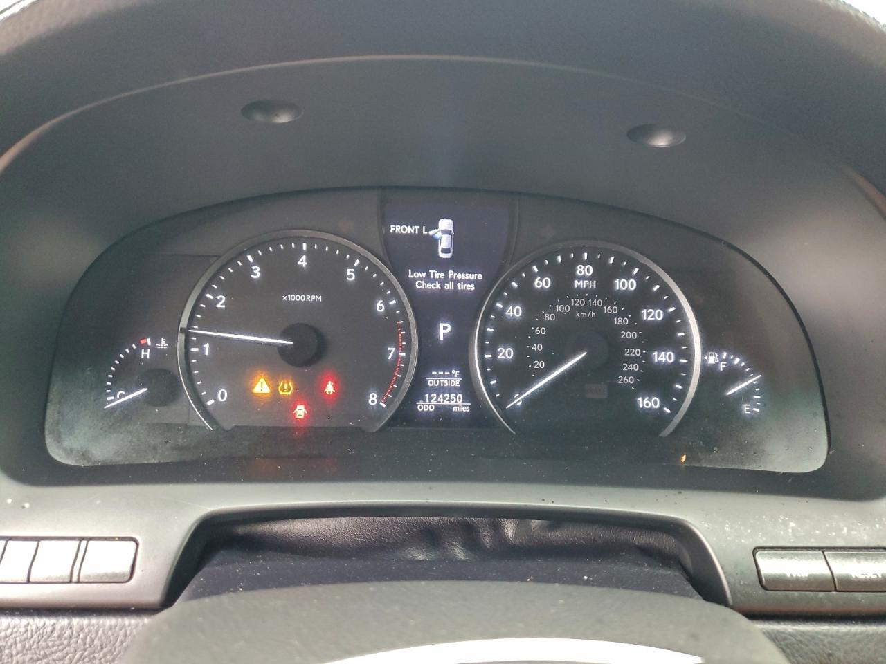 2016 LEXUS LS 460 photo 17