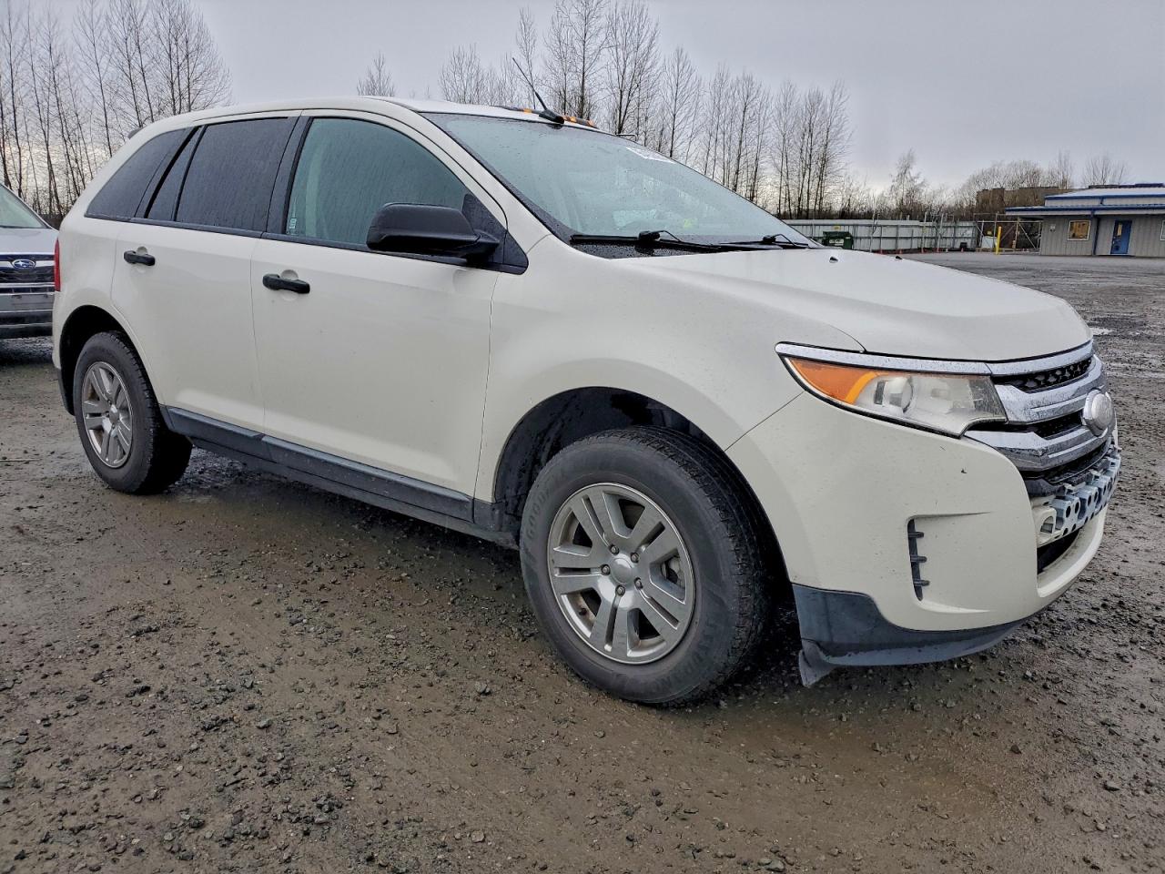 2011 FORD EDGE SE photo 4