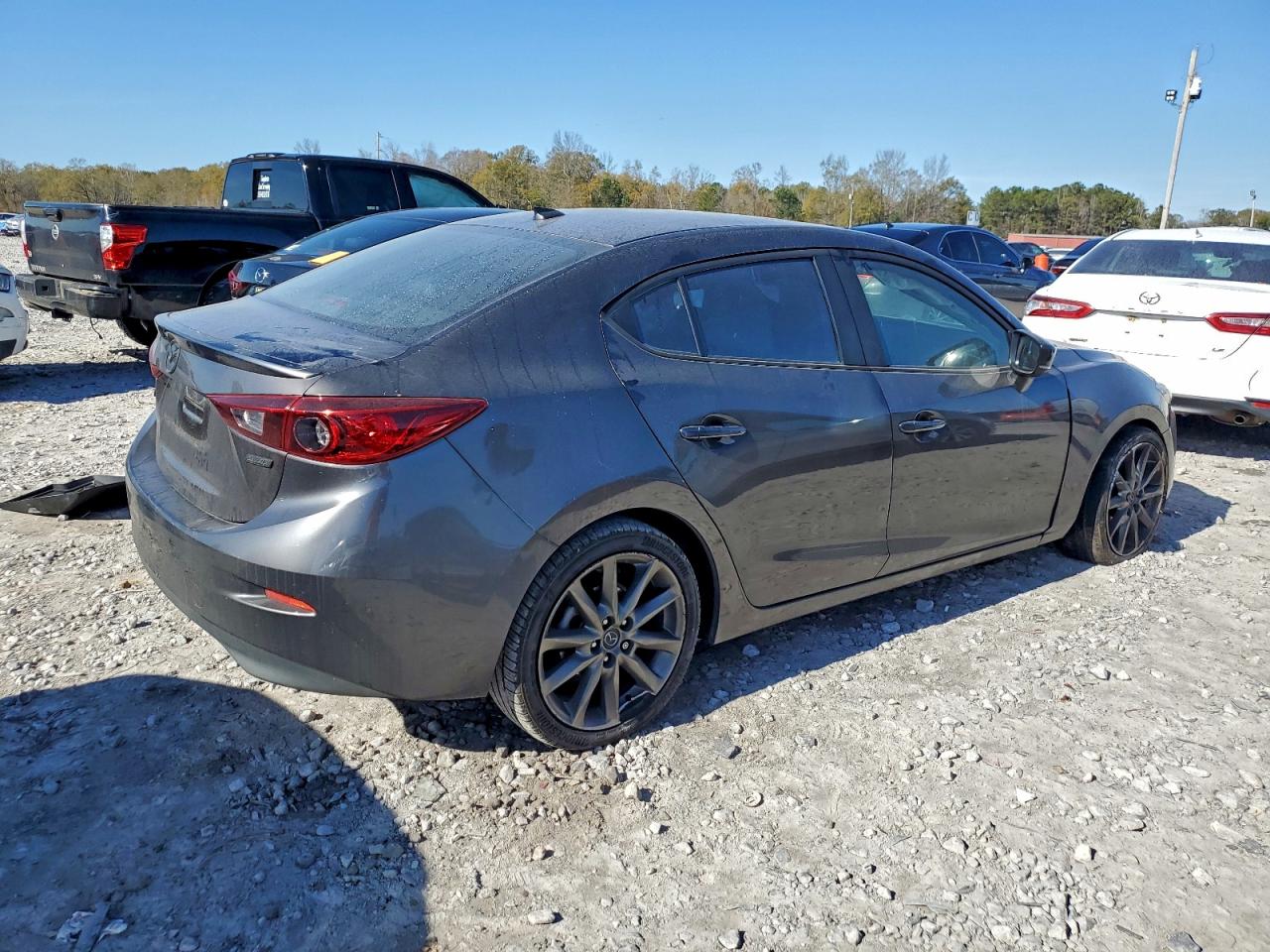 2018 MAZDA 3 TOURING photo 3