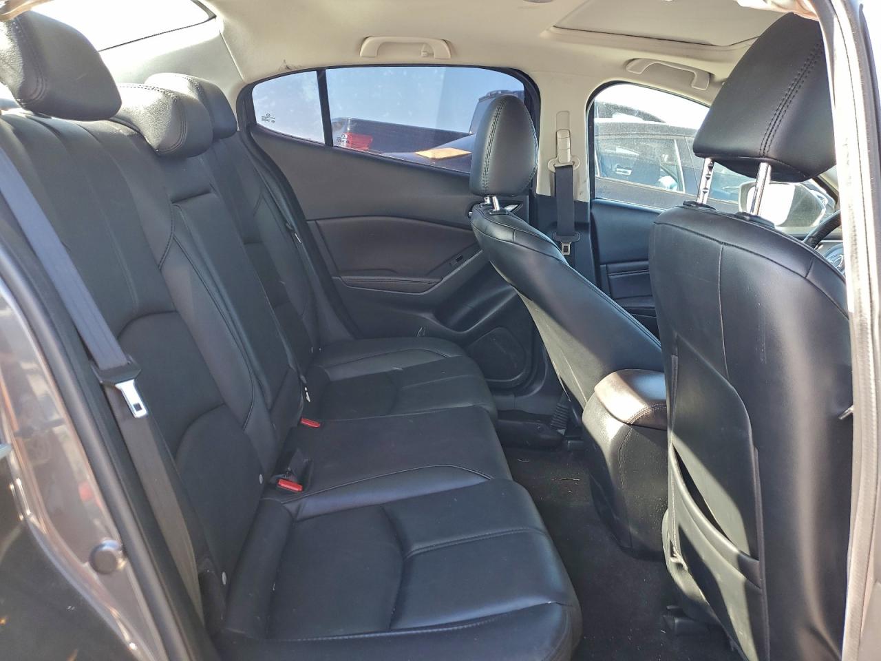 2018 MAZDA 3 TOURING photo 10