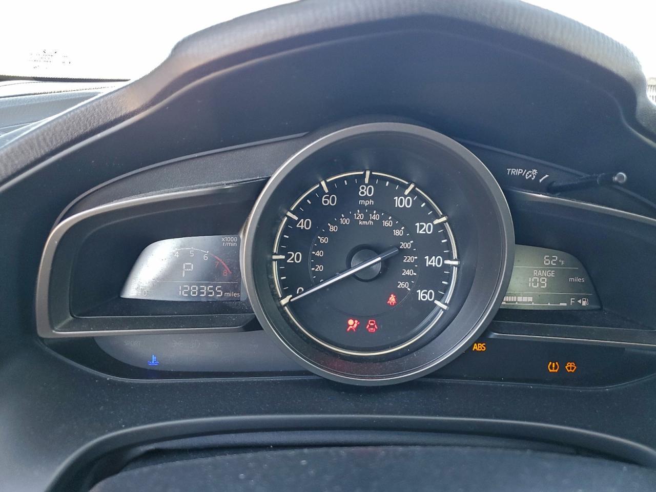 2018 MAZDA 3 TOURING photo 9