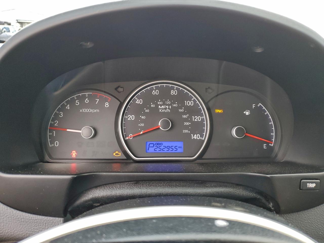 2010 HYUNDAI ELANTRA BLUE photo 9